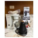 CTD049- Various Kitchen Appliances 