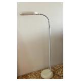 CTD107- Verilux Floor Lamp