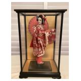 MTH025 Japanese Doll In Glass Case