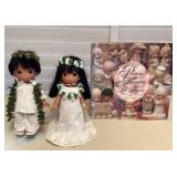 MTH037 Precious Moments Hawaii Wedding Couple Dolls & Book