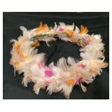 MTH058 Hawaiian Feather Lei Hulu