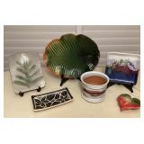 MTH105 Local Art Pottery 