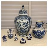 MTH172 Ceramic Delft Holland Blue & White Urn, Vases & Ornaments 