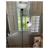 MMM024- Two Bulb Lamp 