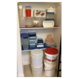 MMM110 Mystery Lot Of Plastic Food Storage Bins