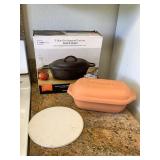 MMM114 Cast Iron Dutch Oven, Terra Cotta Baker & Trivet