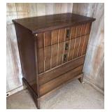 KVF002 Vintage Wooden Dresser 