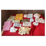 KVF050 - Mystery Lot Of Towels And Blankets 