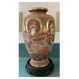 TTK029 Made In Occupied Japan Porcelain Moriage Vase 