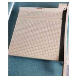 TTK047 - Large Heavy-Duty Boston 2618 Paper Cutter
