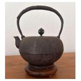 TTK057 - Vintage Iron Kettle