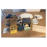 TTK127 - Mystery Lot Of Linen And Household Goods