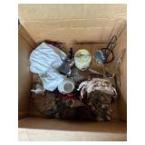 PFG130- Mystery Lot Of Trinkets 