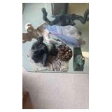 PFG136 Decor Mystery Lot 