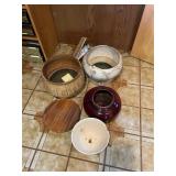 PFG137- Various Pots And Incense Holder