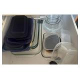 TOI099-Assorted Clear Pyrex Dishes