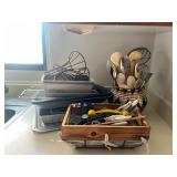 TOI150- Mystery Kitchen Lot