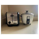 TOI151- Krup Toaster & Panasonic Rice Cooker
