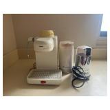 TOI152- Krup Espresso Maker & Coffee Grinders