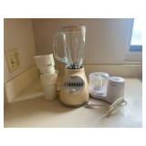 TOI166- Oster Blender & Toastmaster Mini Chopper