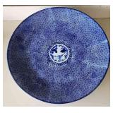 TOI224 - 18-Inch Diameter Blue And White Platter 