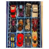 DFT008- Hot Wheel Collectible Cars & Case w/Trays