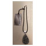 DFT359 Myrna Lee Chang Onyx Necklace With Coral Pendant New