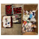 PCT187- Assorted Vintage Christmas Ornaments
