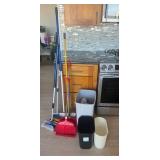 MFL031- Kitchen Trash Bins & Assorted Cleaning Tools 