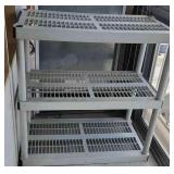 MFL035 - Plastic Shelving 