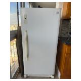 MFL093- Kenmore Freestanding Refrigerator