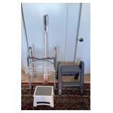 MPS086 Walker, Mobility Cane & Step Stools 