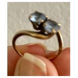 HPT069 Vintage Ring With Blue Stones