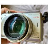 HPT133 Olympus Camera 10 X Optical Zoom 