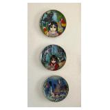 AAT095- 3 Decorative Margaret Keane Wall Plates