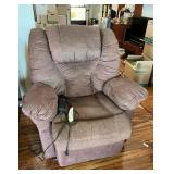 AAT109 Pride Lift Chair