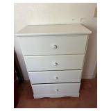 AAT218- (4) White Drawer Dresser