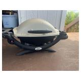 AAT261- Weber Portable Bbq Grill