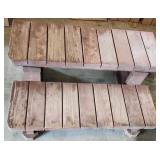 AAT286 - Wooden Steps