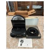 AAT292- Vintage Kodak Projector & Carousel