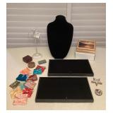 MMF030 Jewelry Boxes, Jewelry Pouches, Trays & Stands