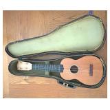 CIP137 - Vintage Wooden Ukulele 