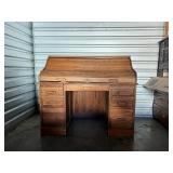 FTH370- Vintage Roll Top Desk