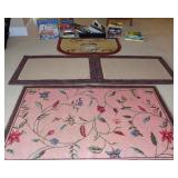 KLS034 Assortment of Books and Rugs