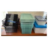 NVN026 Rubbermaid & Sterelite Plastic Storage Containers