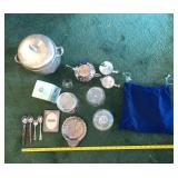 WWW032 Assorted Silverware and Jars