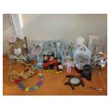 ADC040 Madame Alexander McDonalds Dolls & Pohaku Kiln Ceramic