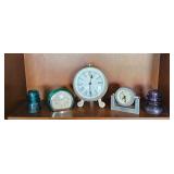 KKF079-Vintage Hemingray And Whitall Tatum Glass Insulators