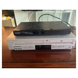 KKF089- Samsung And Panasonic Blu-ray DVD Player