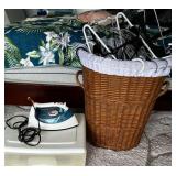 KKF157- Various Laundry Tools